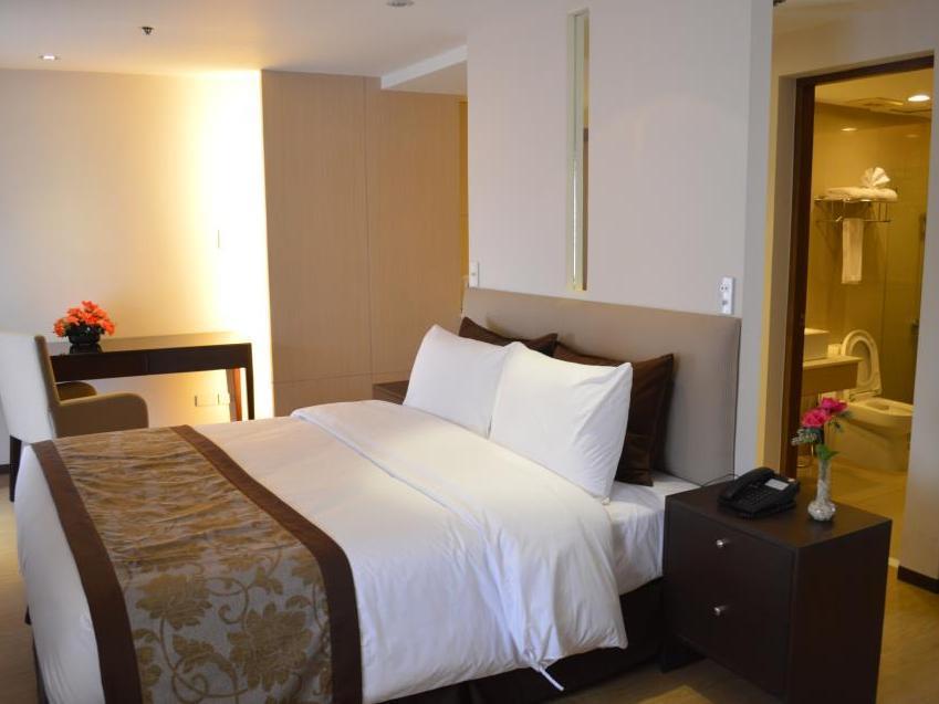 Sir William'S Hotel Quezon City Ngoại thất bức ảnh