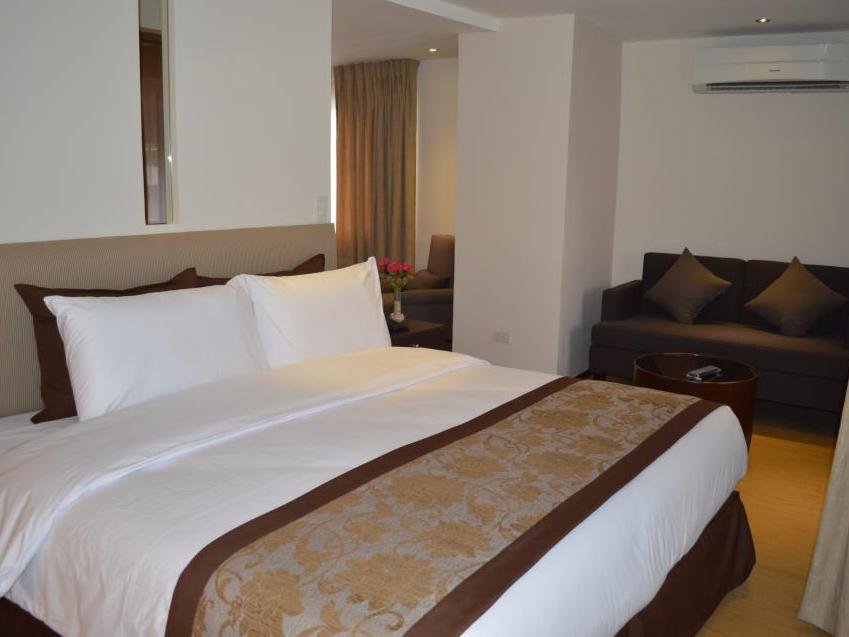 Sir William'S Hotel Quezon City Ngoại thất bức ảnh