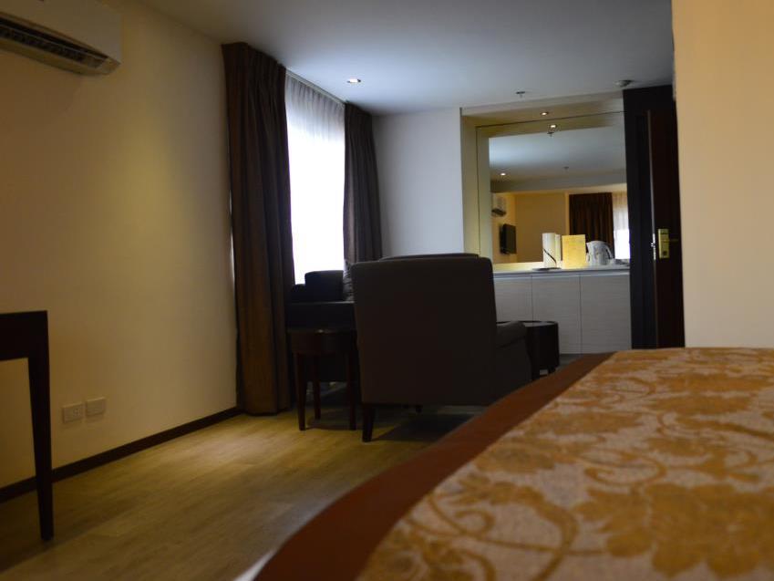 Sir William'S Hotel Quezon City Ngoại thất bức ảnh